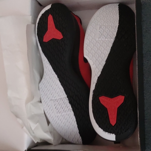 Nike Mamba Focus Red University - Picture 2 of 6